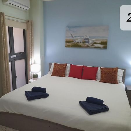 Seabreeze Holiday Guestrooms St. Paul's Bay Exterior photo