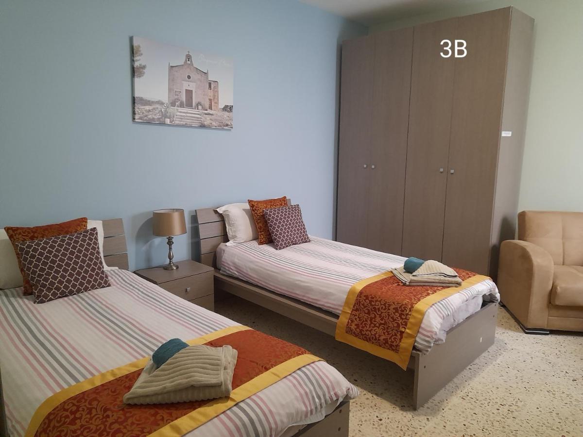 Seabreeze Holiday Guestrooms St. Paul's Bay Exterior photo