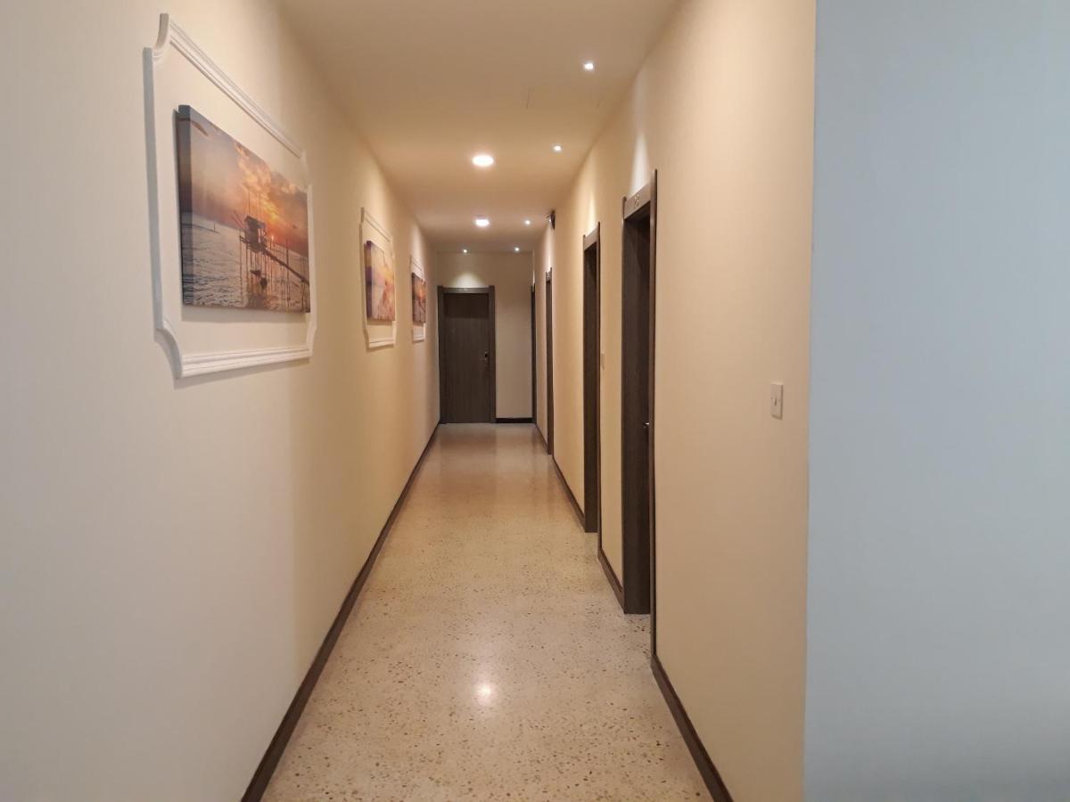 Seabreeze Holiday Guestrooms St. Paul's Bay Exterior photo