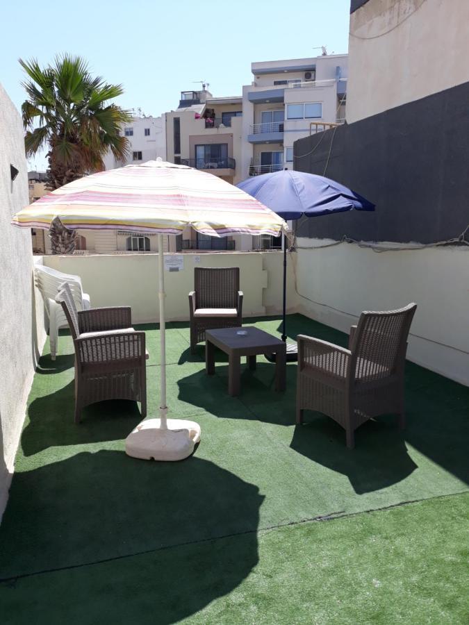 Seabreeze Holiday Guestrooms St. Paul's Bay Exterior photo