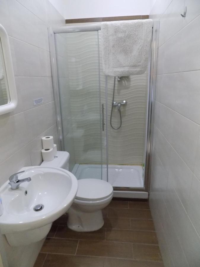 Seabreeze Holiday Guestrooms St. Paul's Bay Exterior photo